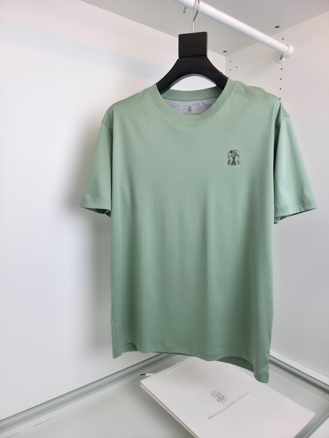 Mint Green Brunello